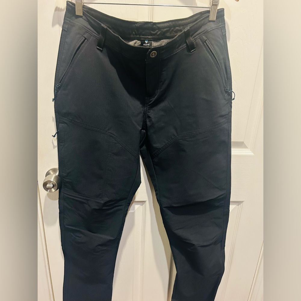Kuhl Women’s Black Cargo Pants